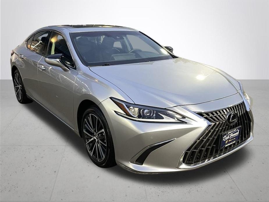 used 2023 Lexus ES 300h car, priced at $42,042