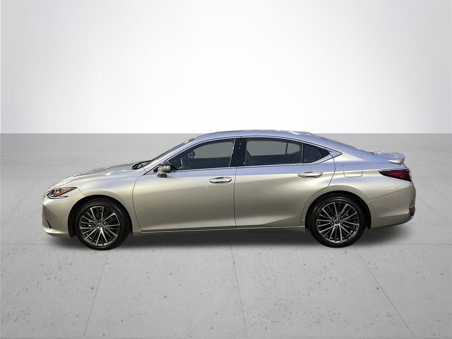 used 2023 Lexus ES 300h car, priced at $42,042