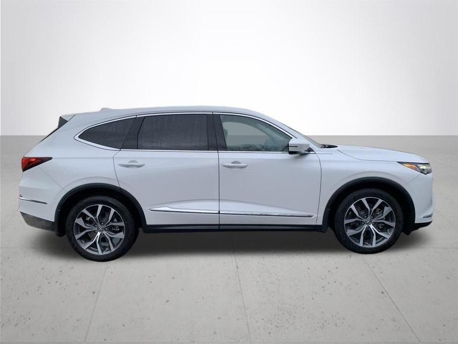 used 2023 Acura MDX car, priced at $43,035