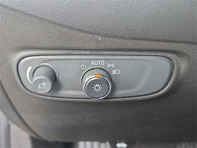 used 2022 Chevrolet Equinox car, priced at $19,491