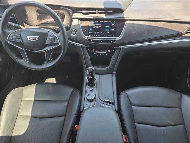 used 2021 Cadillac XT5 car, priced at $35,877