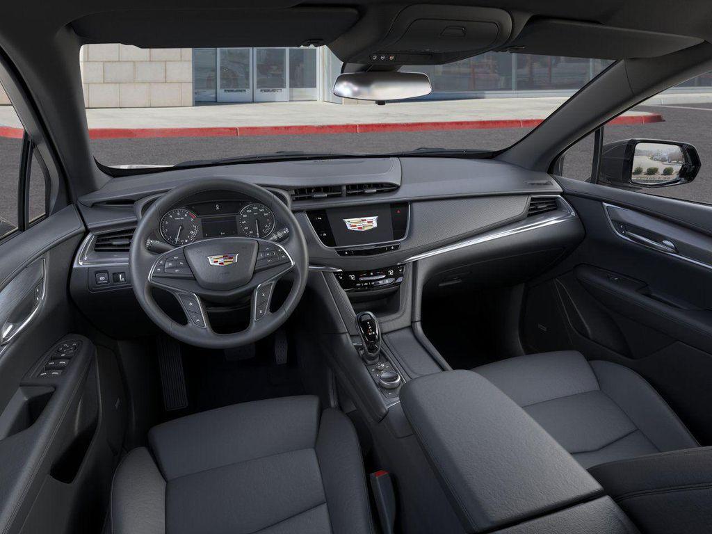 new 2025 Cadillac XT5 car, priced at $44,790