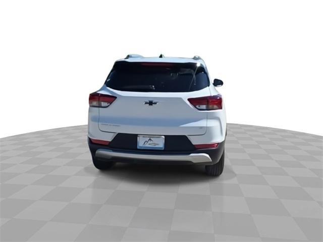 new 2025 Chevrolet TrailBlazer car, priced at $27,073