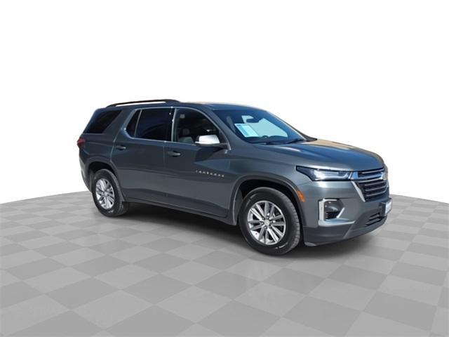 used 2022 Chevrolet Traverse car, priced at $28,885