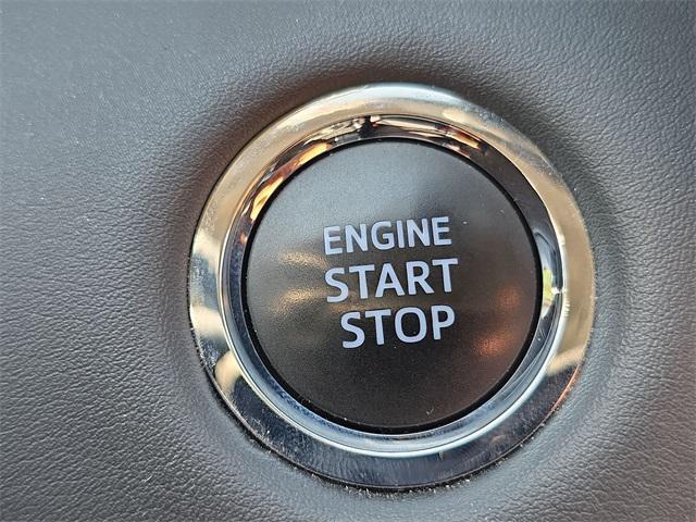 used 2022 Toyota Highlander car, priced at $27,998