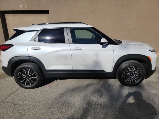 used 2024 Chevrolet TrailBlazer car, priced at $26,985