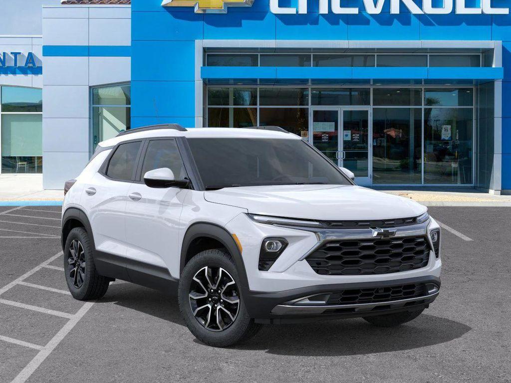 new 2026 Chevrolet TrailBlazer car, priced at $32,025