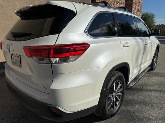 used 2018 Toyota Highlander car, priced at $21,985