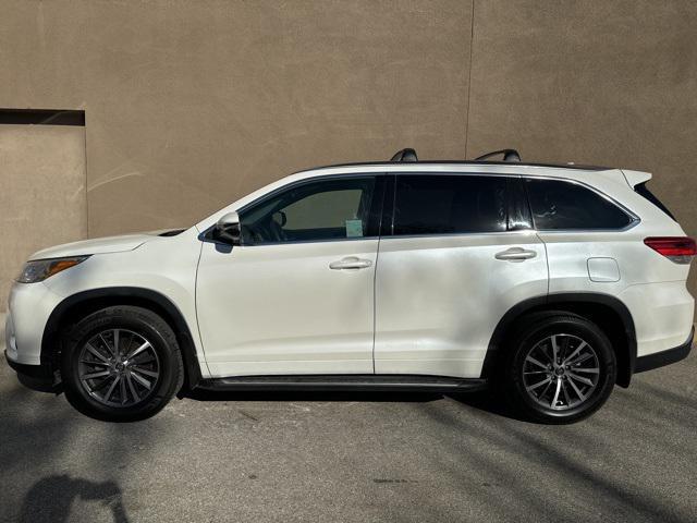 used 2018 Toyota Highlander car, priced at $21,985