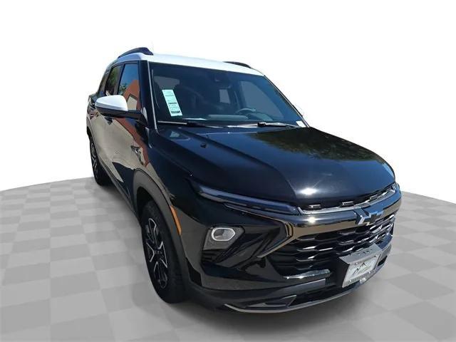 new 2025 Chevrolet TrailBlazer car, priced at $29,524