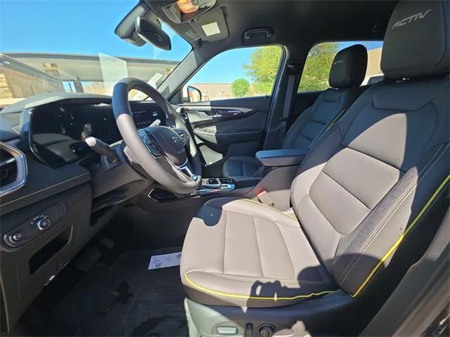 new 2025 Chevrolet TrailBlazer car, priced at $29,524