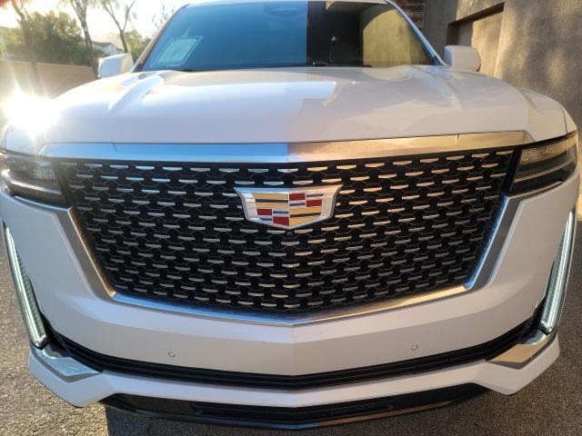 used 2022 Cadillac Escalade ESV car, priced at $64,885