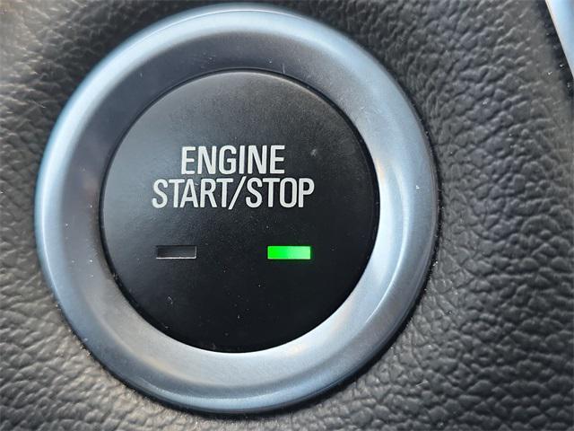 used 2023 Chevrolet Traverse car, priced at $34,888