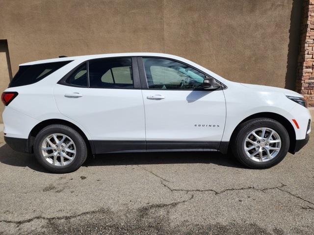 used 2022 Chevrolet Equinox car, priced at $21,888