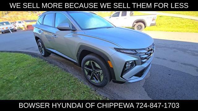 new 2025 Hyundai TUCSON Hybrid car, priced at $36,075