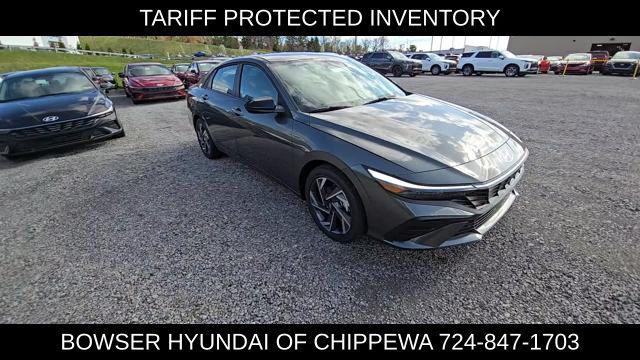 new 2025 Hyundai Elantra car, priced at $27,276