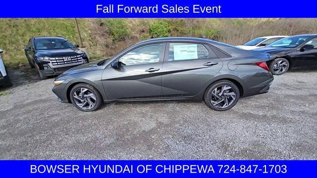new 2025 Hyundai Elantra car, priced at $26,026