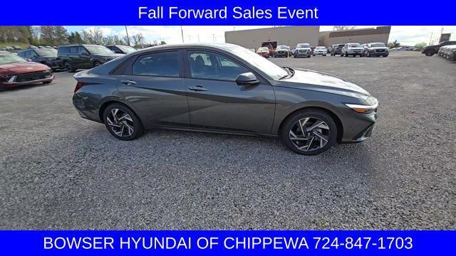 new 2025 Hyundai Elantra car, priced at $26,026