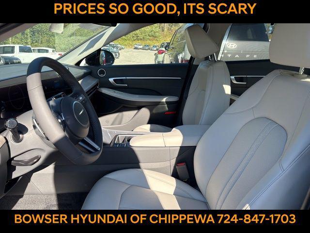 new 2025 Hyundai Sonata Hybrid car, priced at $36,019