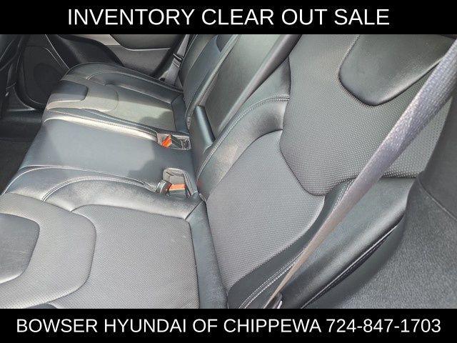 used 2022 Jeep Cherokee car, priced at $23,307