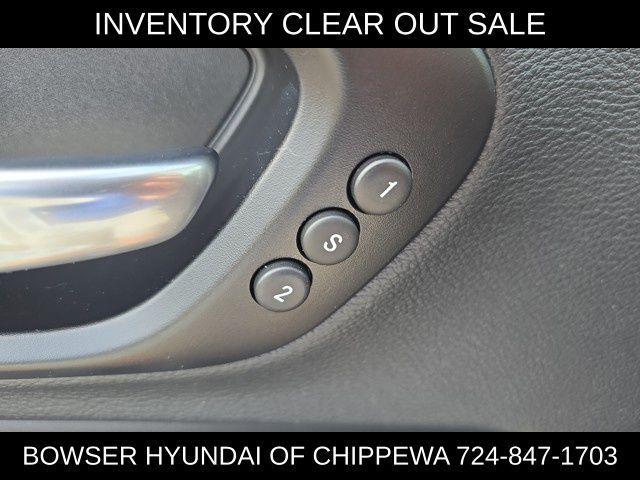 used 2022 Jeep Cherokee car, priced at $23,307