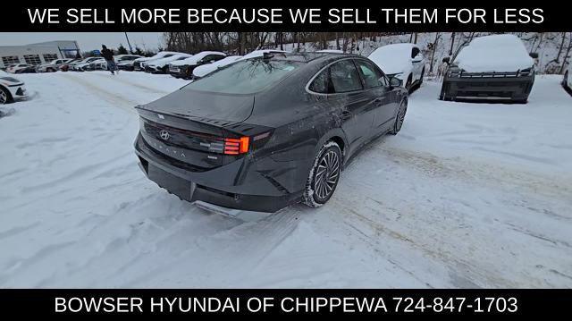 new 2025 Hyundai Sonata Hybrid car, priced at $31,122