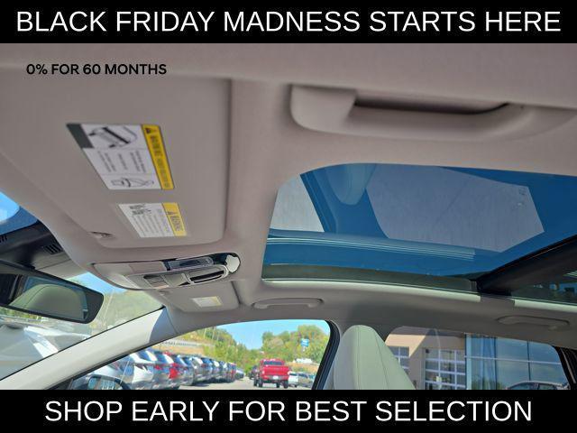 new 2025 Hyundai TUCSON Hybrid car, priced at $33,844