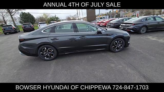 new 2025 Hyundai Sonata car, priced at $29,057