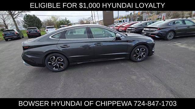new 2025 Hyundai Sonata car, priced at $29,057