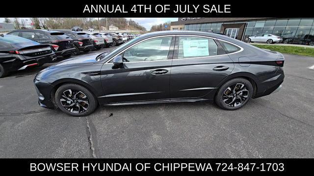 new 2025 Hyundai Sonata car, priced at $29,057