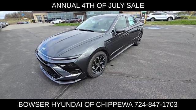 new 2025 Hyundai Sonata car, priced at $29,057