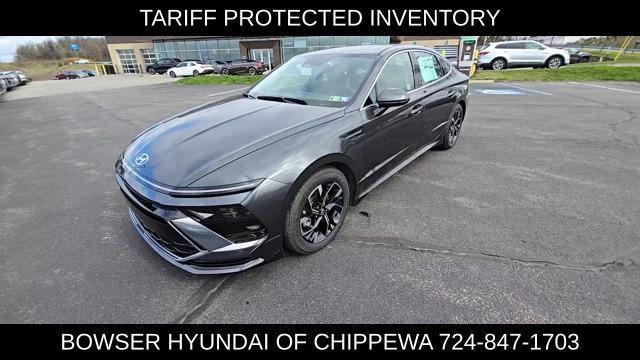 new 2025 Hyundai Sonata car, priced at $29,057