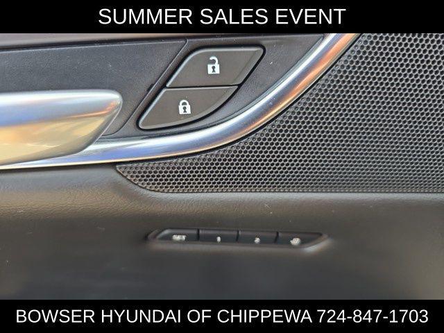 used 2019 Cadillac XT5 car, priced at $19,899