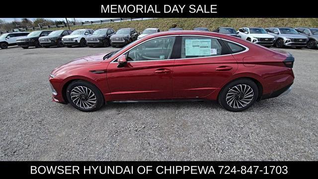 new 2025 Hyundai Sonata Hybrid car, priced at $31,900