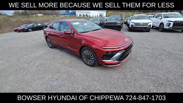 new 2025 Hyundai Sonata Hybrid car, priced at $31,900