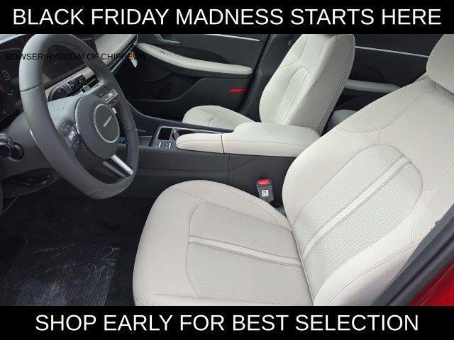 new 2025 Hyundai Sonata Hybrid car, priced at $28,400