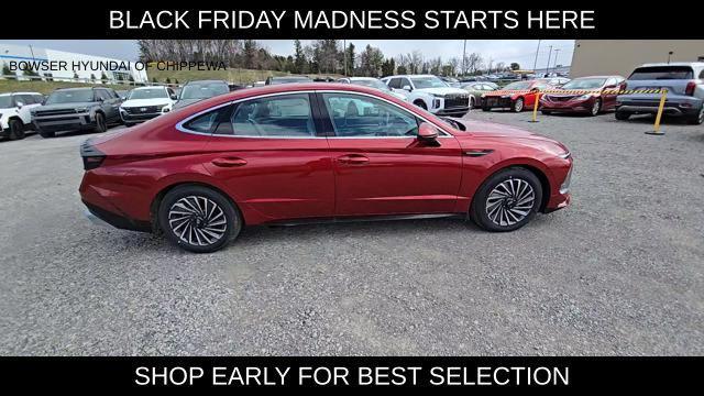 new 2025 Hyundai Sonata Hybrid car, priced at $28,400