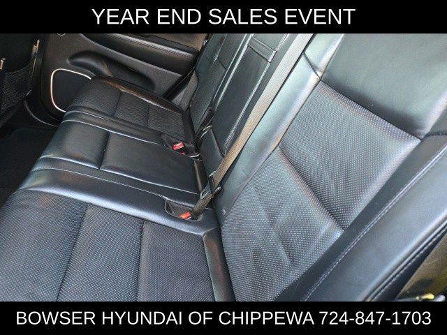 used 2015 Jeep Grand Cherokee car, priced at $18,156