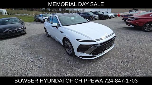 new 2025 Hyundai Sonata Hybrid car, priced at $38,293