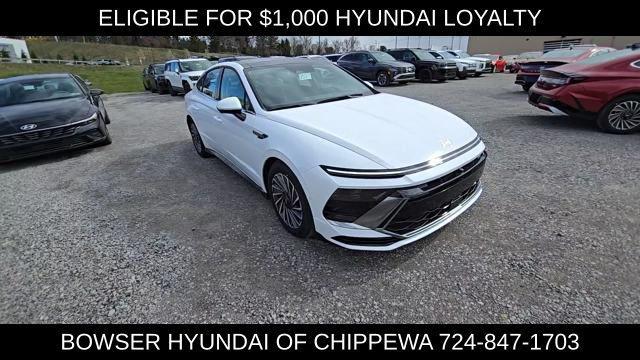 new 2025 Hyundai Sonata Hybrid car, priced at $37,793