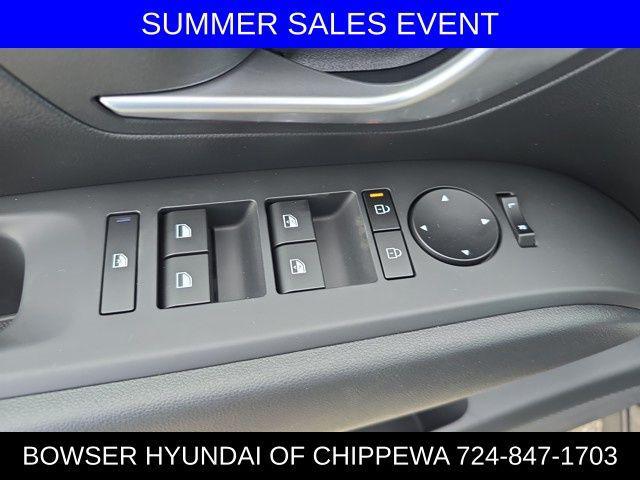 new 2025 Hyundai TUCSON Hybrid car, priced at $37,206