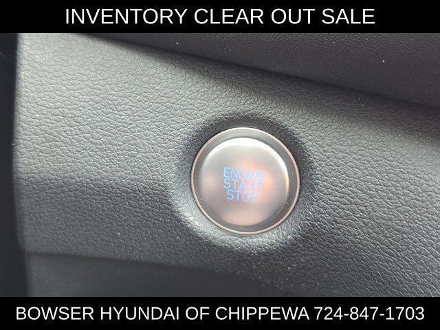 used 2022 Hyundai Santa Fe car, priced at $25,770