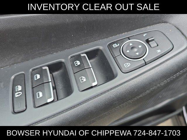 used 2022 Hyundai Santa Fe car, priced at $25,770