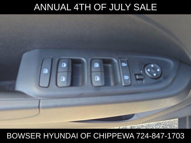 new 2025 Hyundai Venue car, priced at $22,964