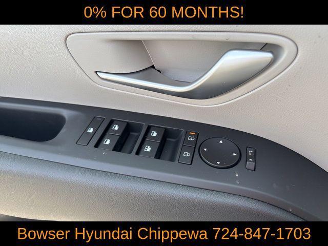 new 2025 Hyundai TUCSON Hybrid car, priced at $33,763