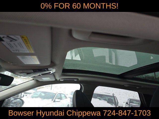 new 2025 Hyundai TUCSON Hybrid car, priced at $34,252