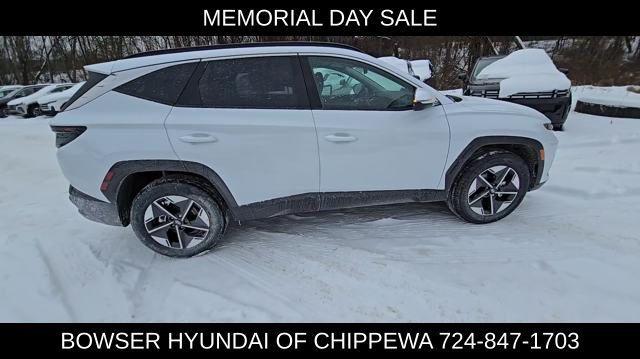new 2025 Hyundai TUCSON Hybrid car, priced at $36,952