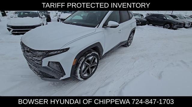 new 2025 Hyundai TUCSON Hybrid car, priced at $36,952