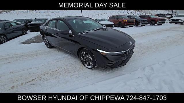 new 2025 Hyundai Elantra car, priced at $25,324