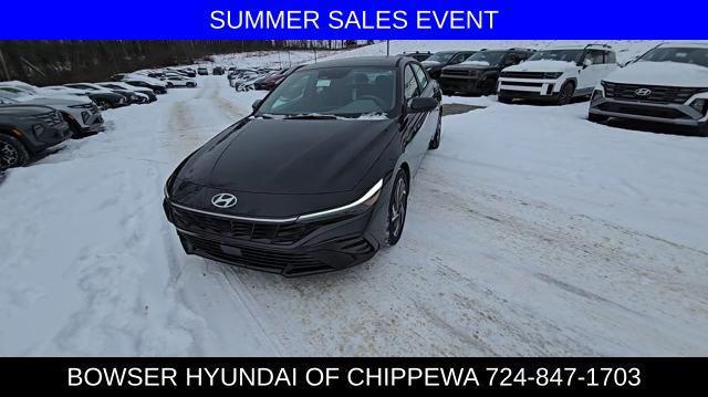 new 2025 Hyundai Elantra car, priced at $25,324